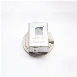 YOKOGAWA C645A-1063 气体/空气压力开关