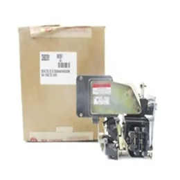 GENERAL ELECTRIC DS303A4A01HXA003XM00  接触器